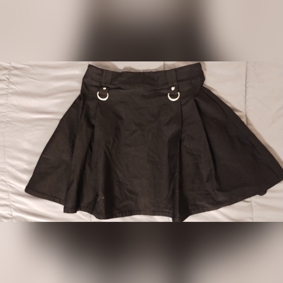 Vintage KILLSTAR Pleated, Back Zip Mini Skirt. - Picture 12 of 14
